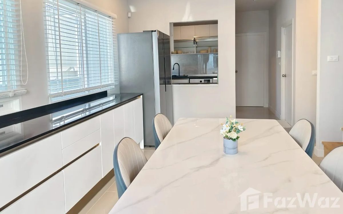 4-bedroom, 166 m² — ฿55,000 a month