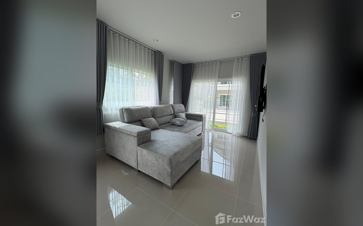 4-bedroom, 200 m² — ฿60,000 a month